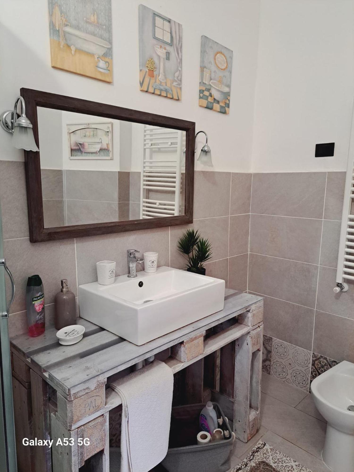 La Chiabretta Apartment Genoa Bagian luar foto